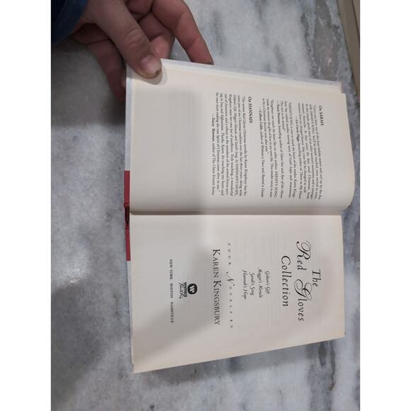 Karen Kinsbury Mixed Novel Bundle: Even Now, Red Gloves Collection & When Joy .. - Picture 10 of 11